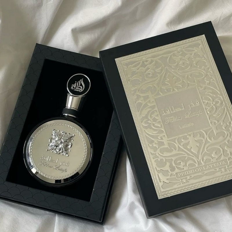 Fakhar Black - Lattafa 100ml Masculino